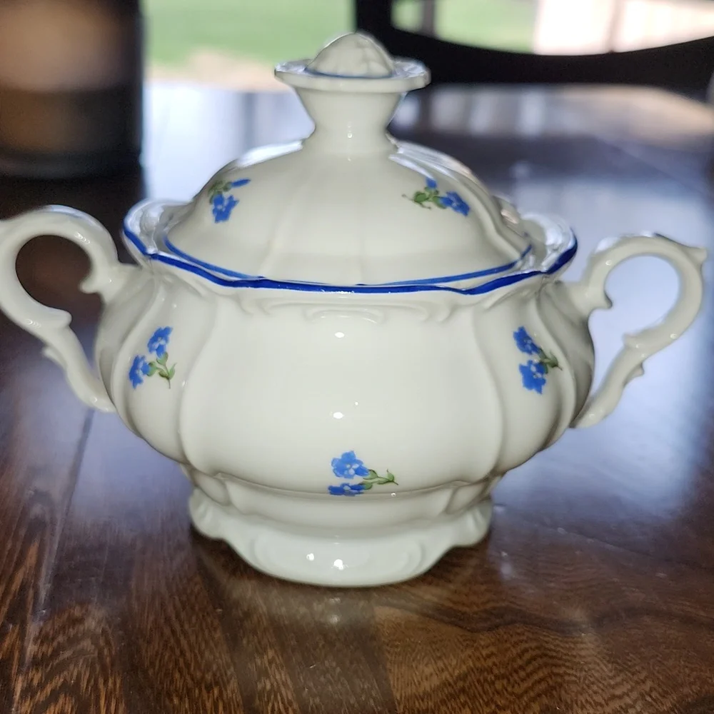 MZ CZECHOSLOVAKIA Floral White and Blue Ceramic Sugar Bowl